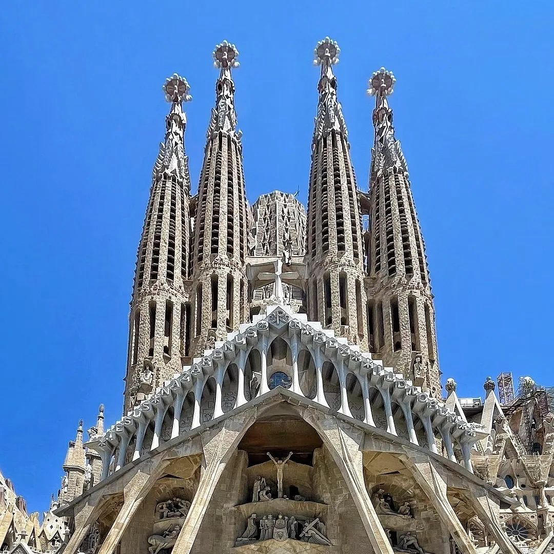 image  1 Barcelona | Explore - Experience the magic of La Sagrada Familia